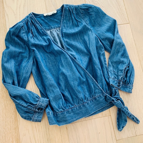 Madewell Denim Wrap Top in Descanso Wash - Picture 2 of 7